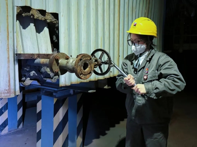 馬海霞：從青澀學子變身電廠巡檢尖兵