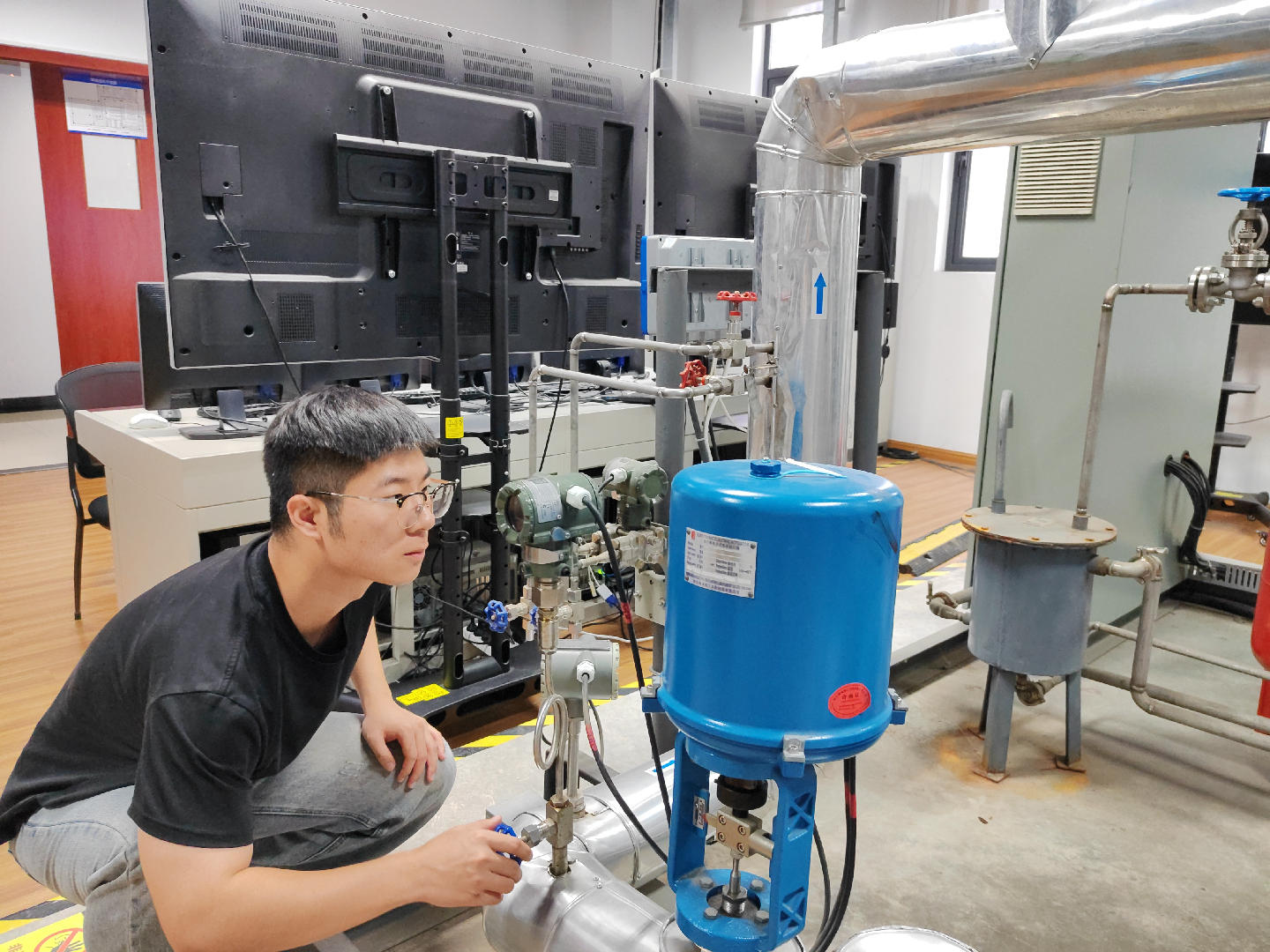 《上海科技報》全國金獎背后的育人密碼 上海電力大學以賽促學賦能學子扎根能源一線