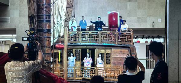 《上海科技報》打造實踐育人與文化傳承融合新樣本 上海電力大學(xué)主持人大賽暨第十四屆校園電視臺主持人選拔大賽舉行