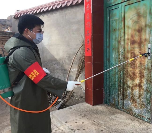 志愿服務(wù)勇抗“疫”，云端教學(xué)不停歇