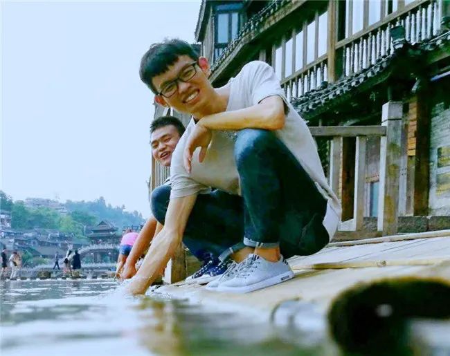 ?上電學子逐夢西藏