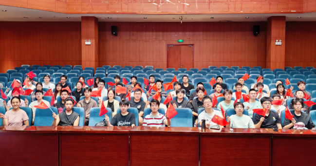 上海電力大學楊浦校區集中觀看現場